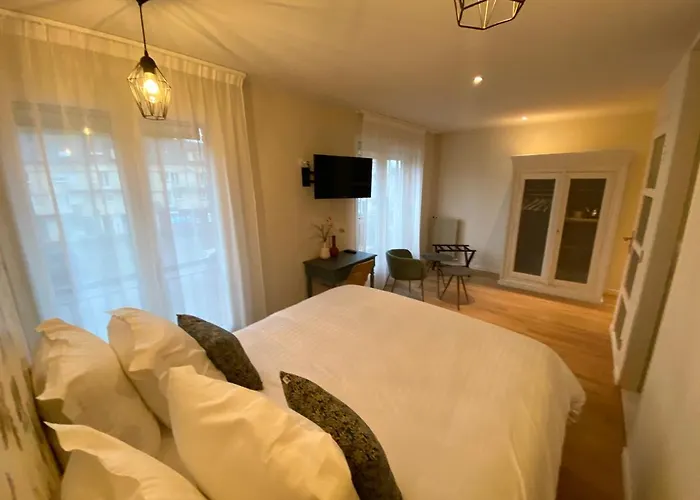 Hôtel Les Bains
