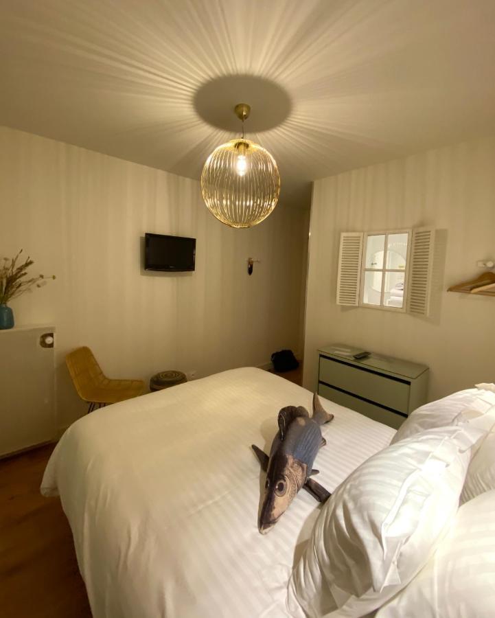 Les Bains Hotel